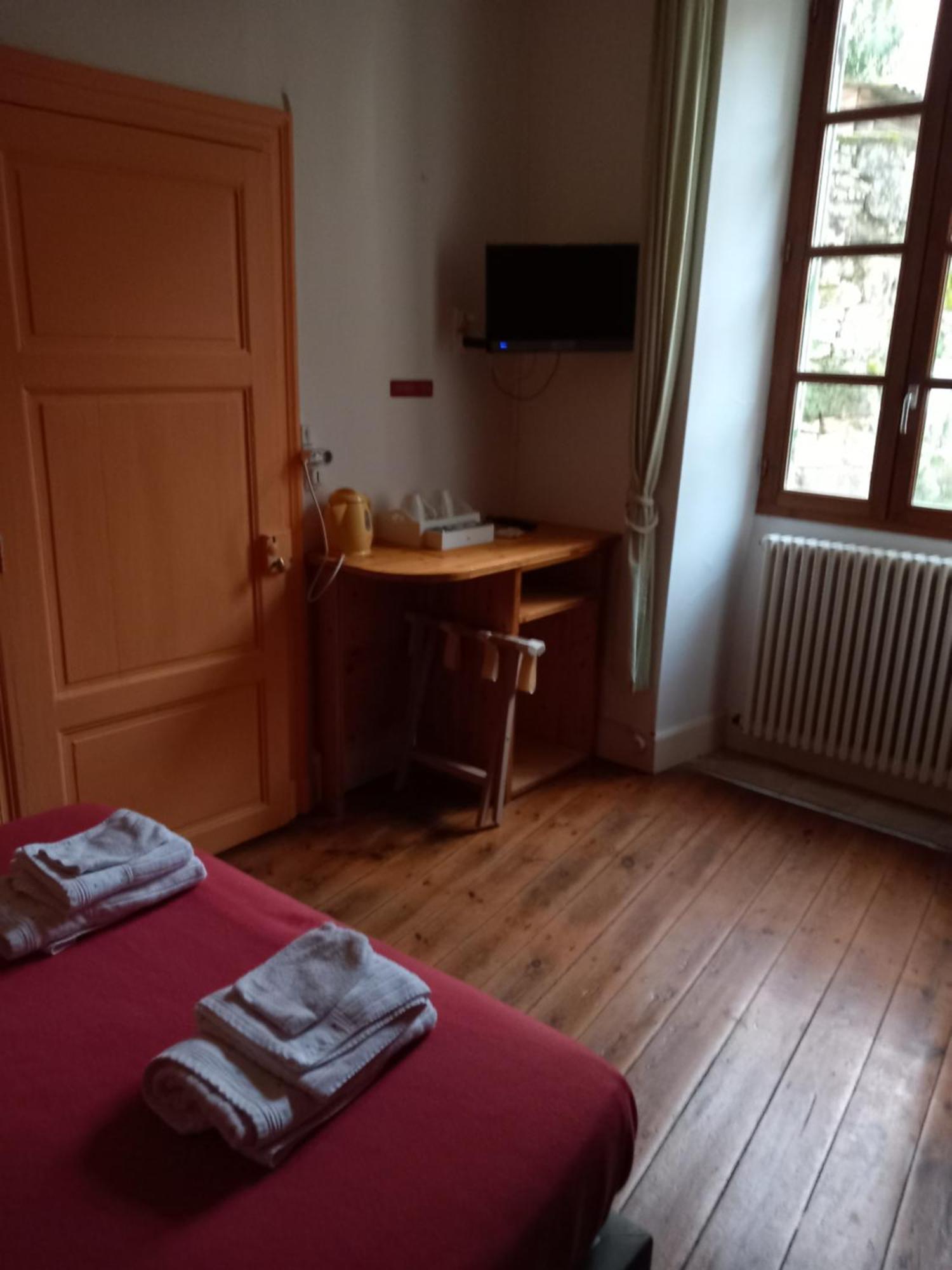 Chambre D'Hotes La Tour De Brazalem Nérac Eksteriør bilde