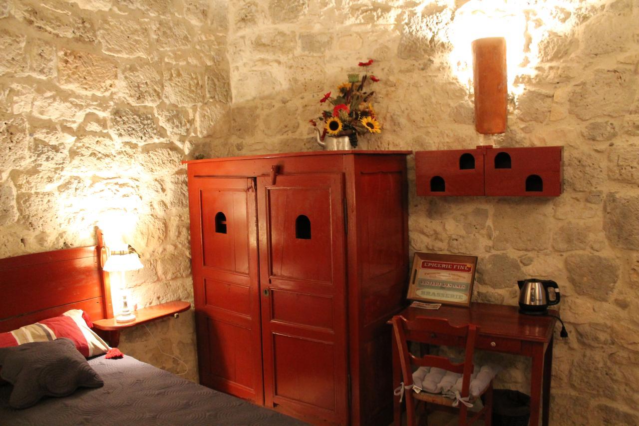 Chambre D'Hotes La Tour De Brazalem Nérac Eksteriør bilde